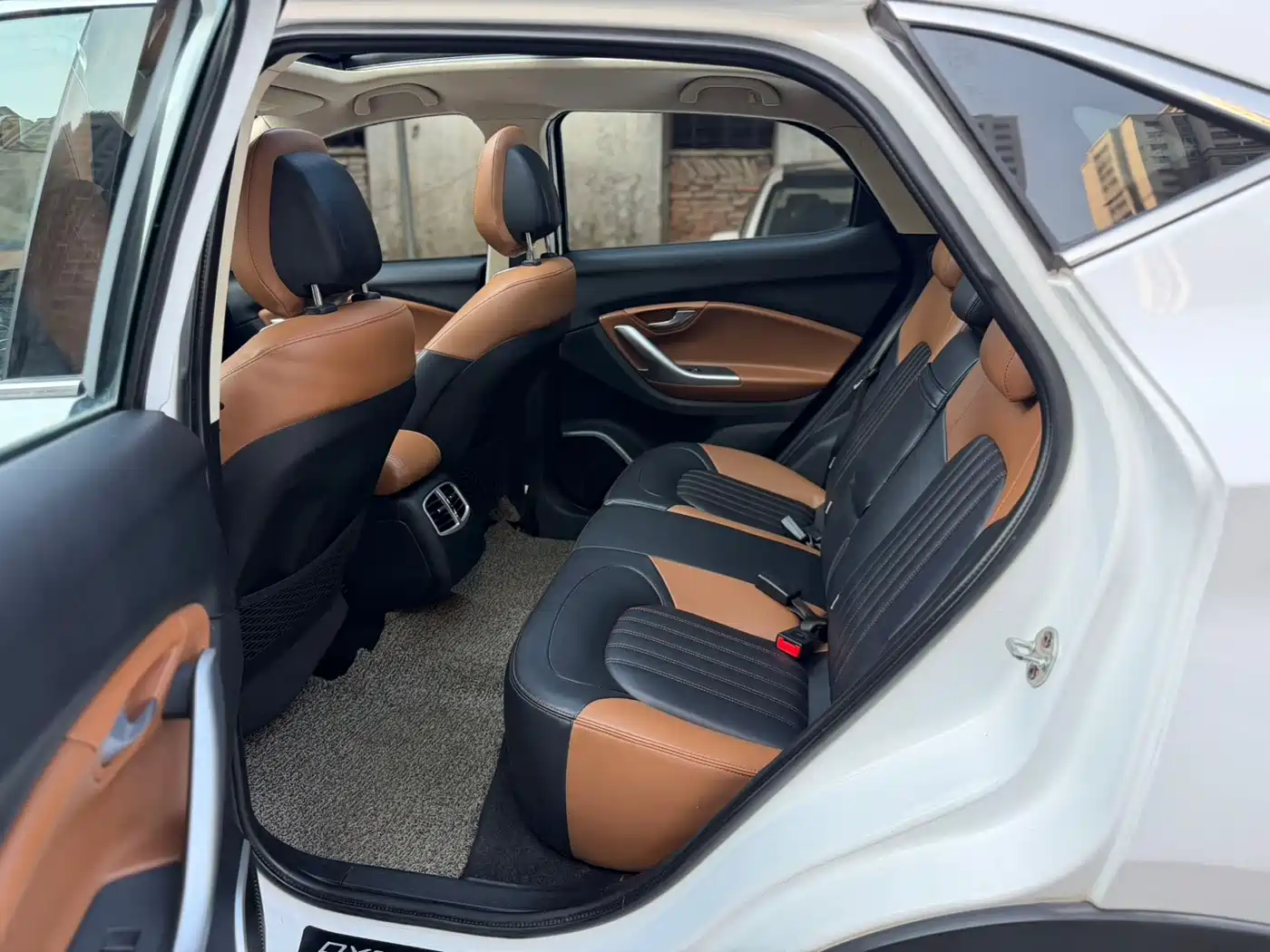 Soueast DX7 2016 2016 1.5T Manual Triumph Edition