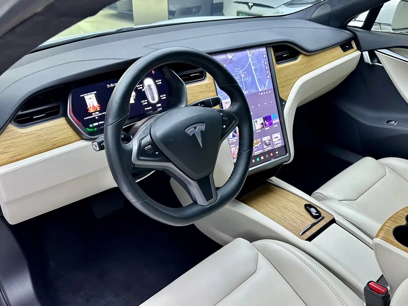 TESLA MODEL S