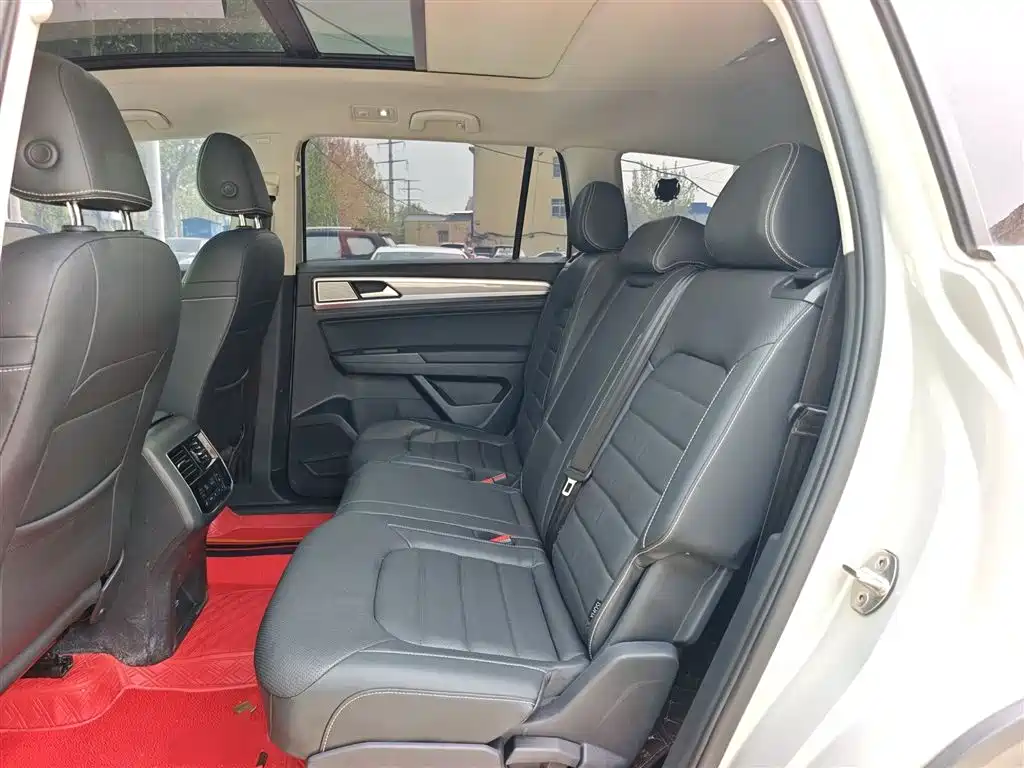 Volkswagen Teramont 2020 Facelift 330TSI 2WD Luxury фото 17