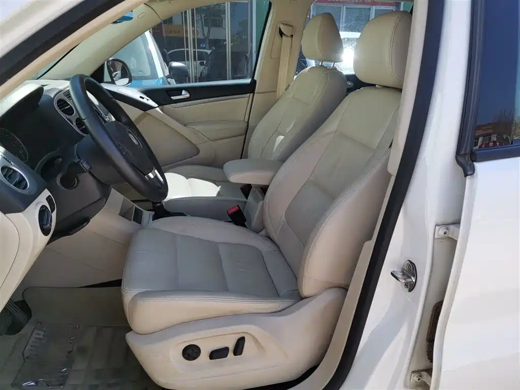 Volkswagen Tiguan 2015 1.8TSI Automatic 2WD Comfortline фото 15