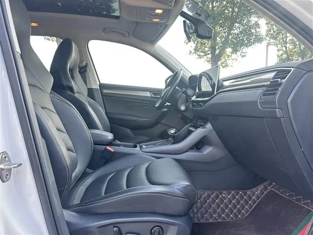 Škoda Kodiaq 2022 TSI330 7-Seater FWD Luxury Edition фото 4
