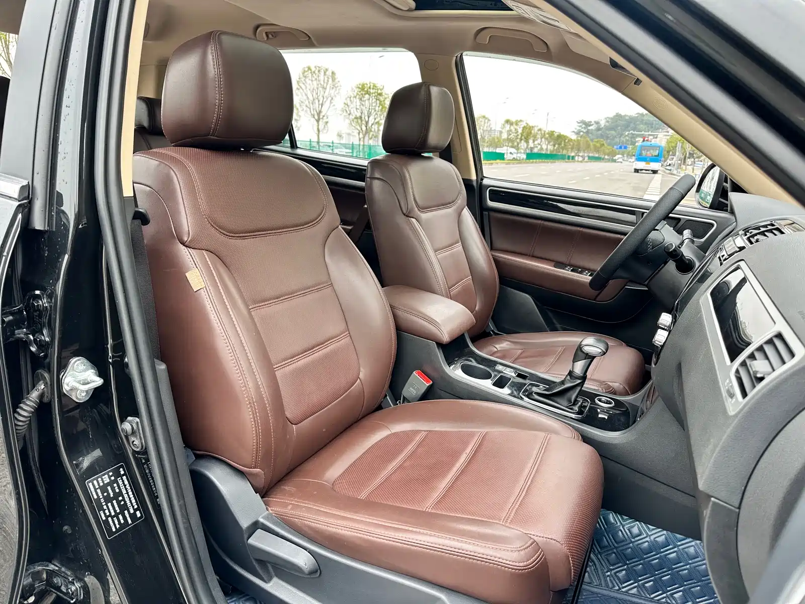 Фото 25 - Yema Auto Yema T70