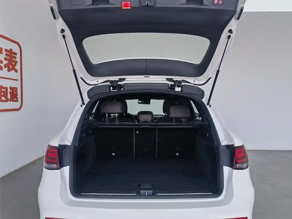 Mercedes-Benz GLC 2020 Facelift GLC 300 L 4MATIC Dynamic фото 16