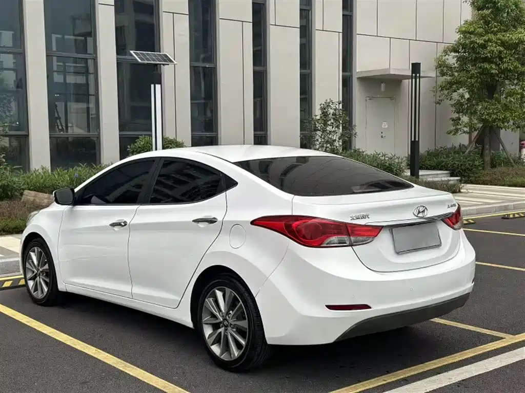 Hyundai Langdong 2015 1.6L Auto Premium фото 23