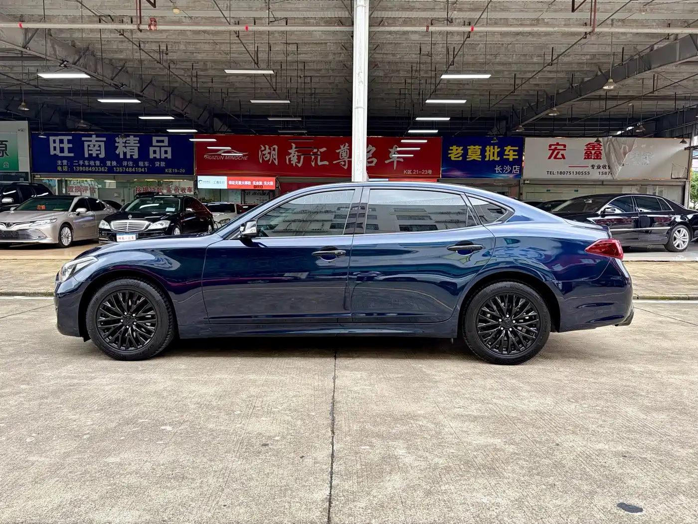 Infiniti Q70 2018 2017 Q70L 2.5L Enjoyment Edition