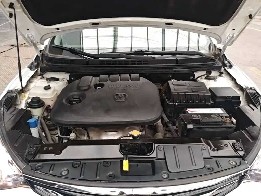 Changan Eado XT 2018 2016 1.6L Manual Stylish Cool Edition