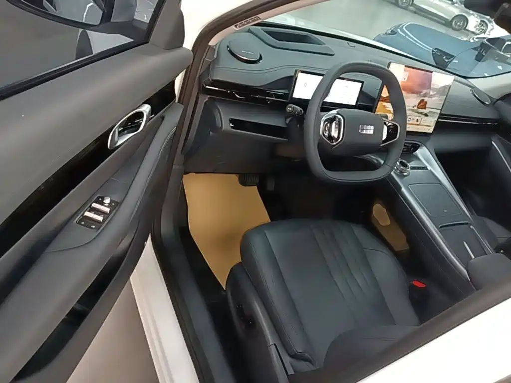 Geely Galaxy Galaxy E5 2026 2026 Model 530km Explorer Edition