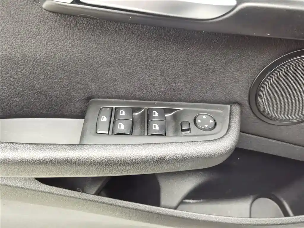 BMW 1 Series 2020 Model 120i Fashion Style фото 9