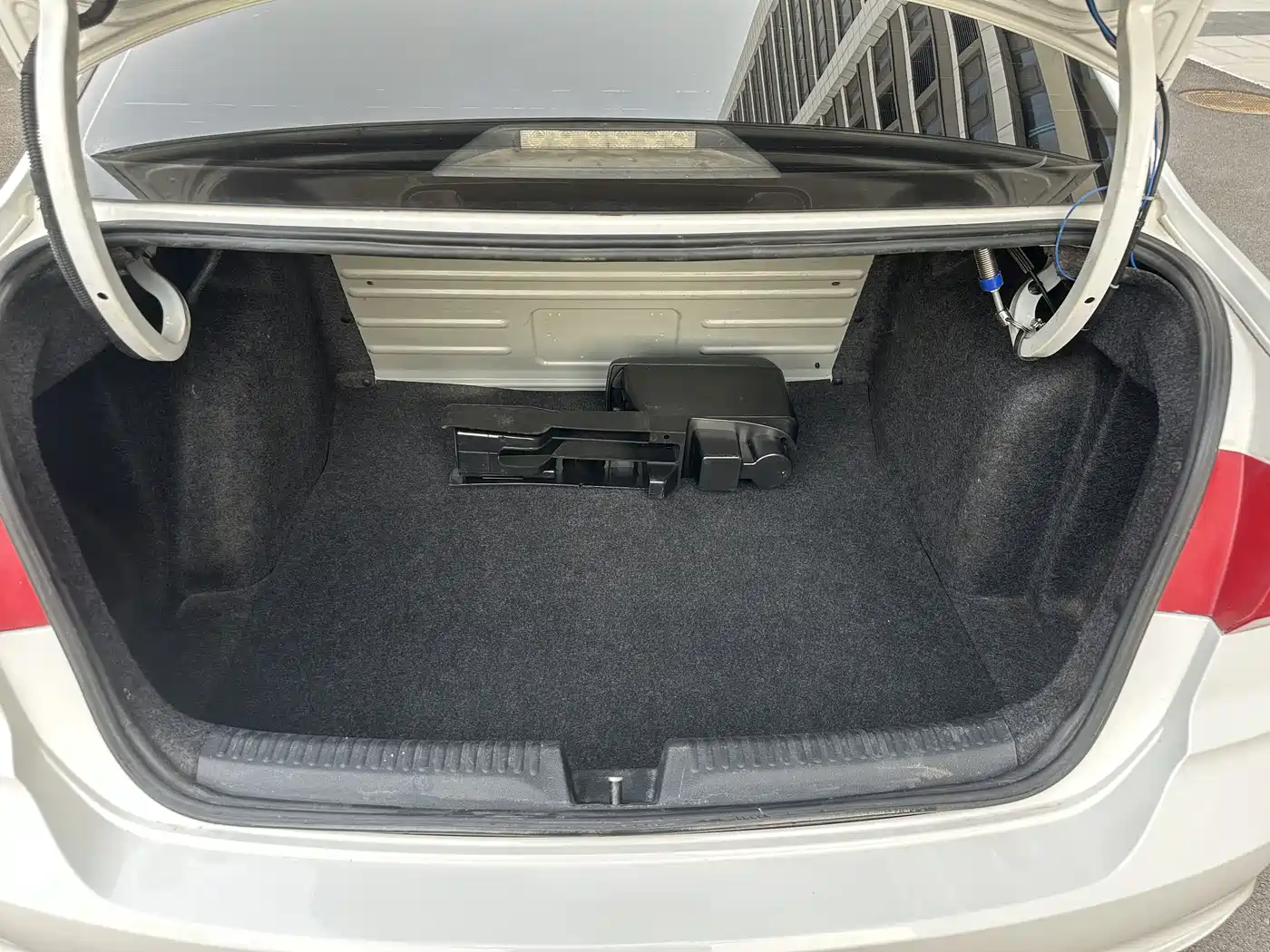 Volkswagen Santana 2016 1.6L Manual Trend Edition фото 11