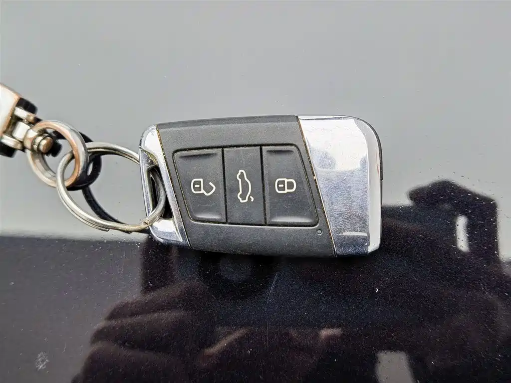 Volkswagen Passat 2019 330TSI Elite Version China VI фото 19