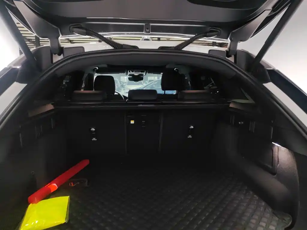 Land Rover Range Rover Velar 2025 2025 Dynamic SE