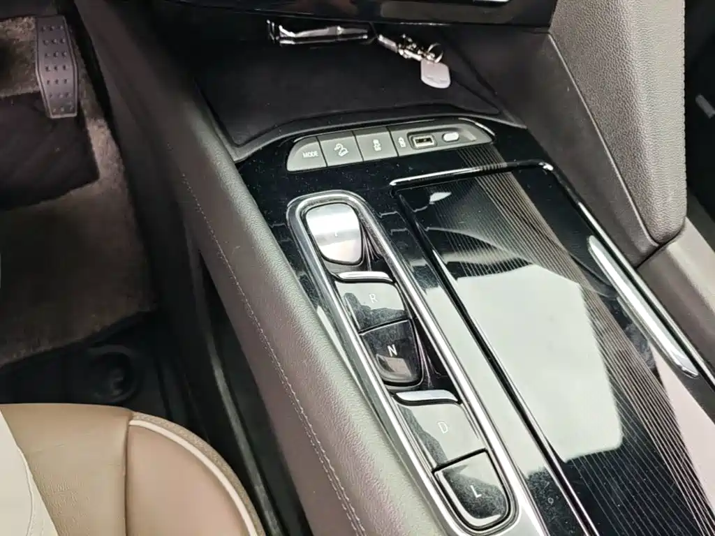 Buick Enclave 2020 2020 Model 28T 4WD Premium Flagship