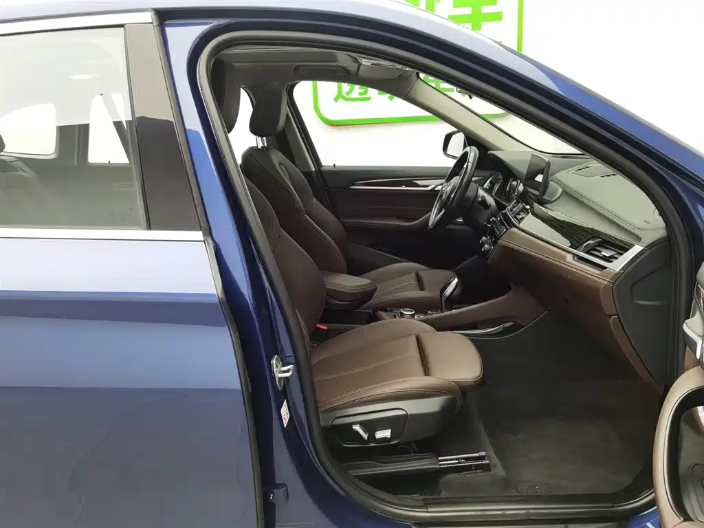 BMW X1 2021 xDrive25Li Exclusive фото 23