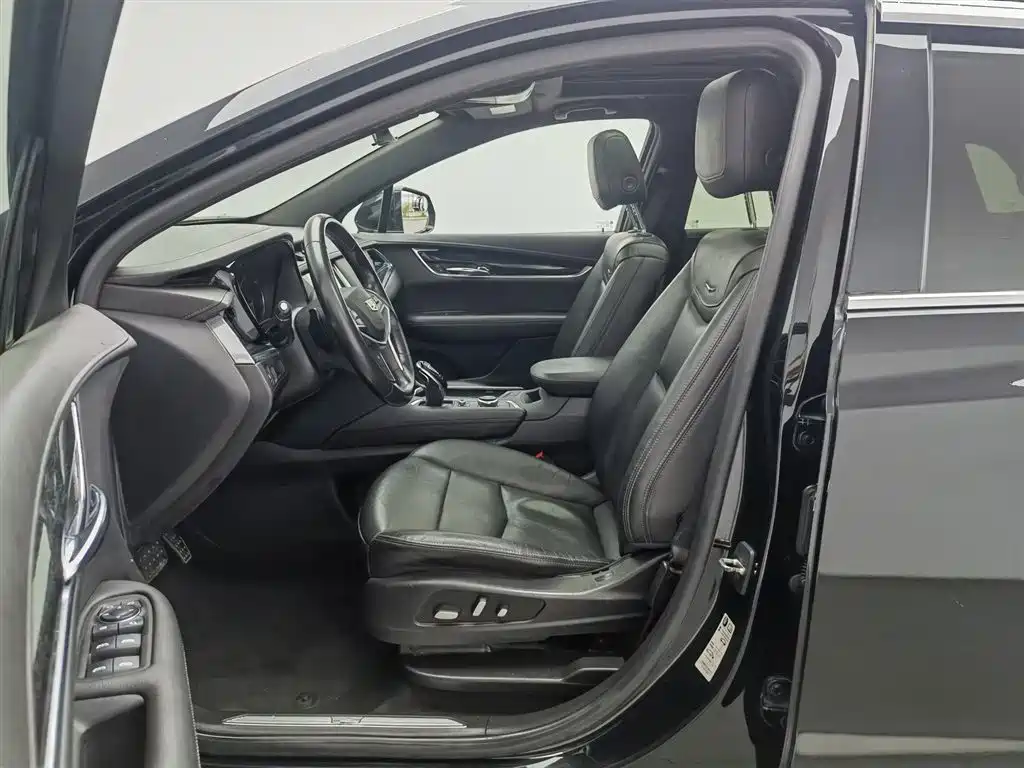 Cadillac XT5 2020 28T Luxury Model фото 10