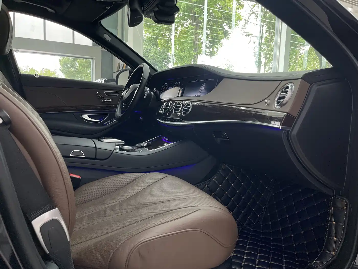 Mercedes-Benz S-Class 2017 S 320 L Business Upgrade Edition фото 19
