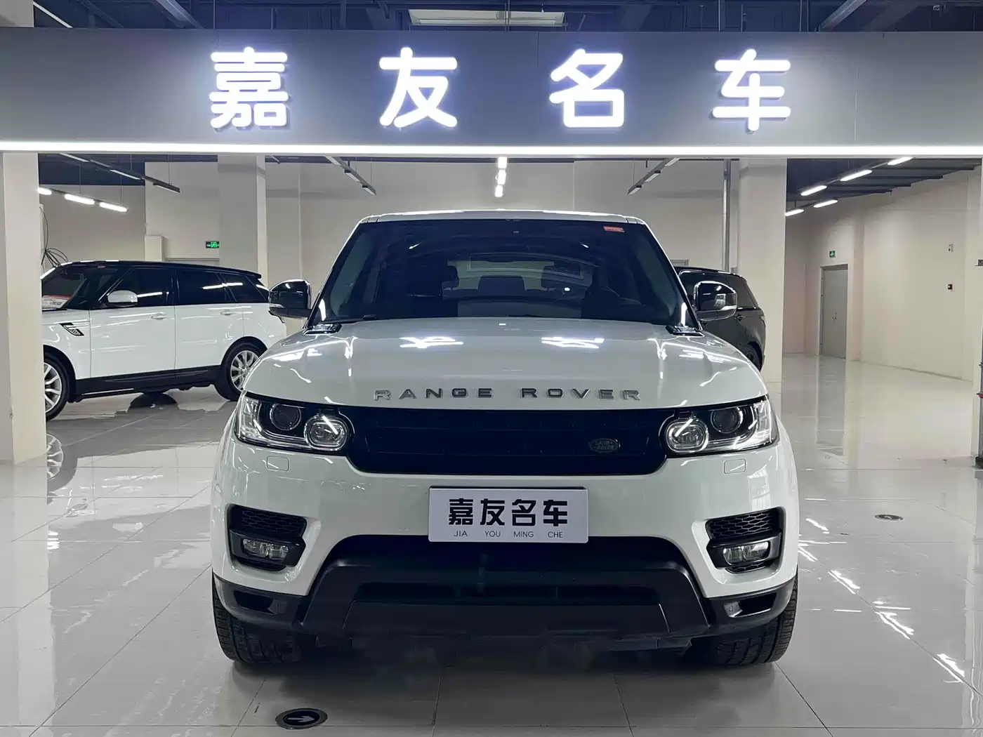 Land Rover Range Rover Sport 2014 3.0 SC V6 HSE DYNAMIC фото 2