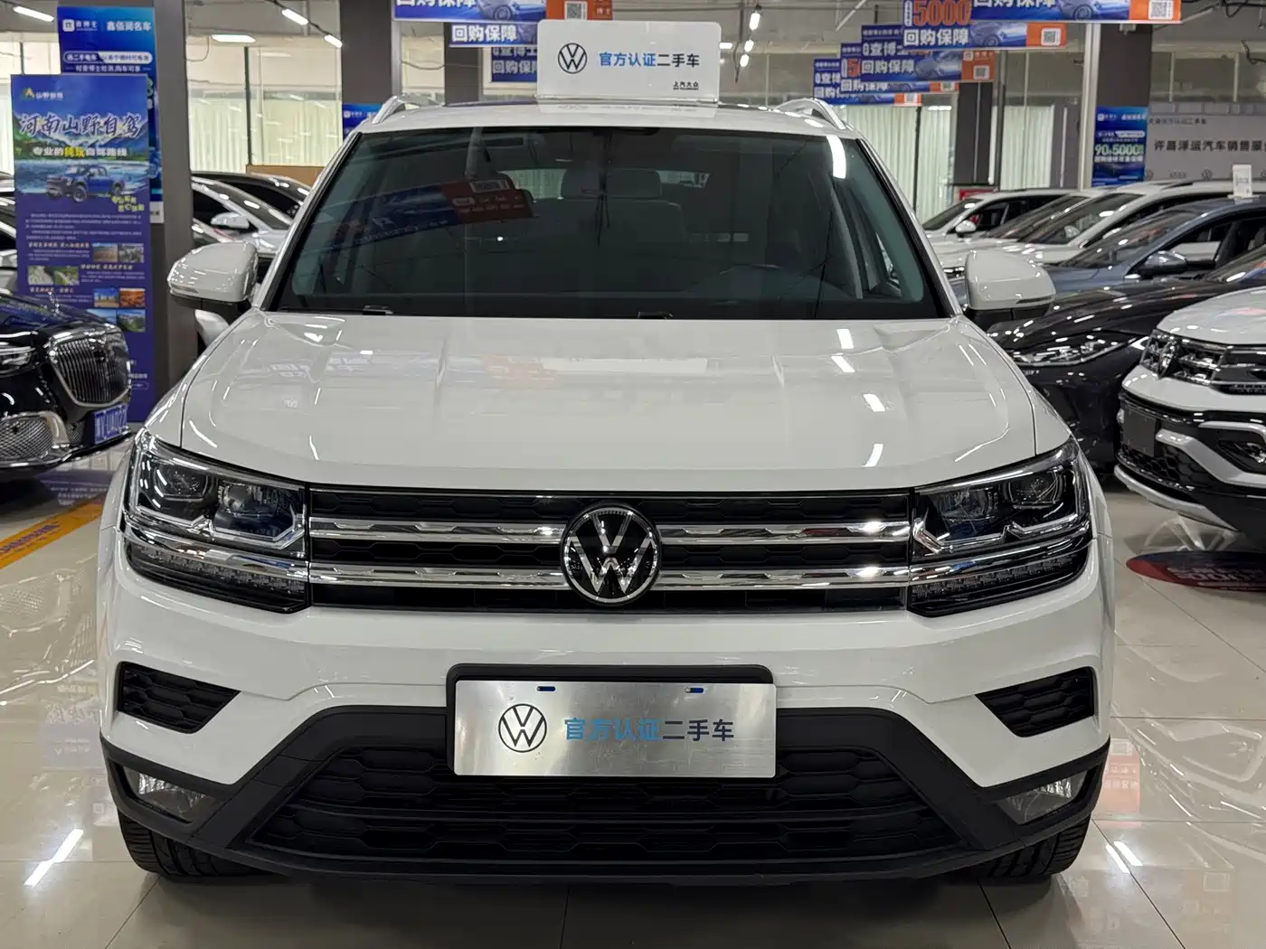 Volkswagen Tharu 2022 280TSI FWD Luxury Edition фото 2