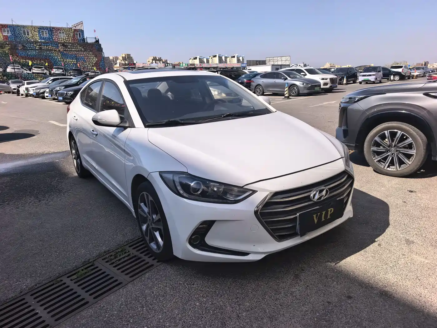 Hyundai Elantra 2016 Model 1.6L Automatic Smart Elite фото 3