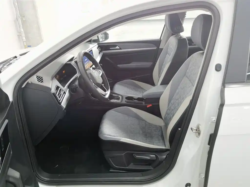 Volkswagen Lavida 2023 300TSI DSG Comfort Edition фото 10