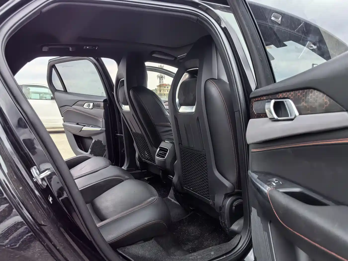 Lynk & Co 03 2019 2.0TD Auto Power Version фото 8