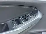 Фото 6 - Ford Escort