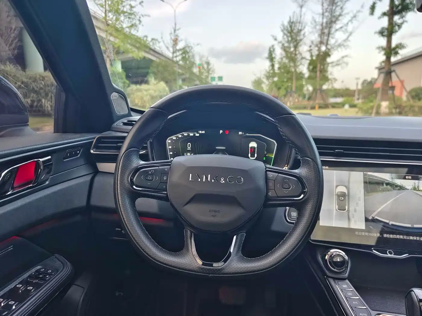 Lynk & Co 01 EM-P 2021 2021 1.5TD PHEV Halo