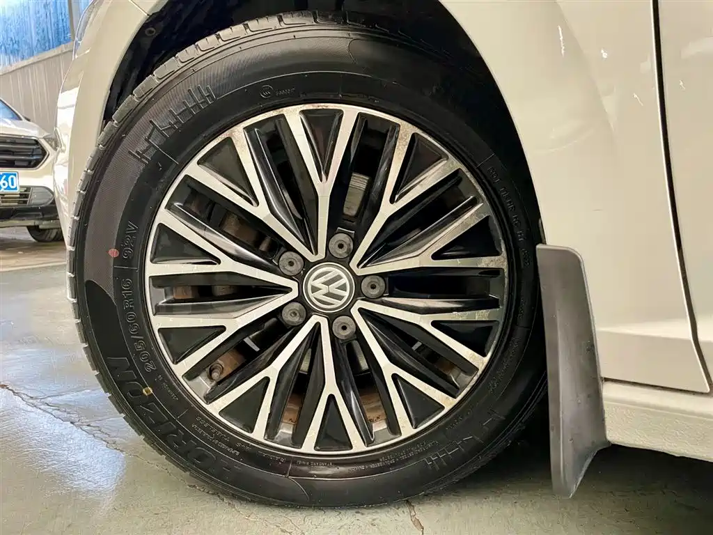Volkswagen Sagitar 2019 280TSI DSG Comfort China V фото 17