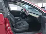Фото 8 - Tesla Model 3