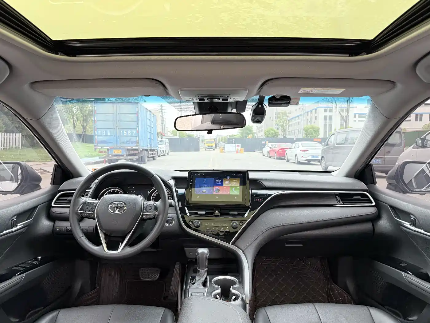 Toyota Camry 2021 2.0G Luxury Edition фото 10