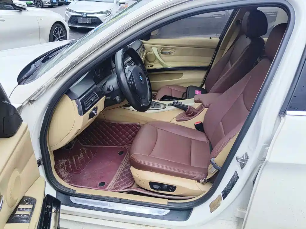 Фото 8 - BMW 3 Series
