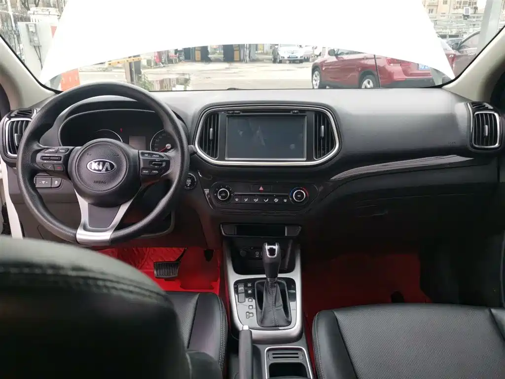 Kia KX3 Smart Run 2015 1.6L Automatic 2WD DLX фото 10