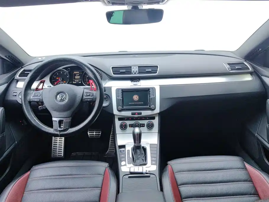 Volkswagen FAW-Volkswagen CC 2018 1.8TSI Luxury фото 12