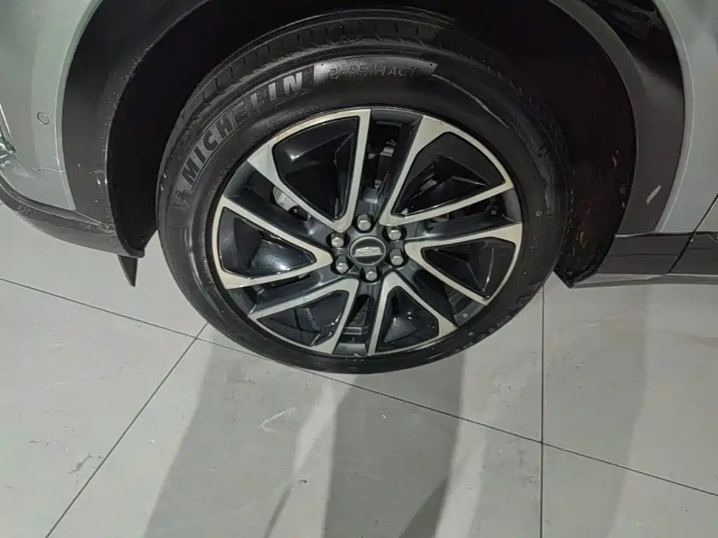 Cadillac IQ Ao Ge 2024 2024 AWD Long Range Edition