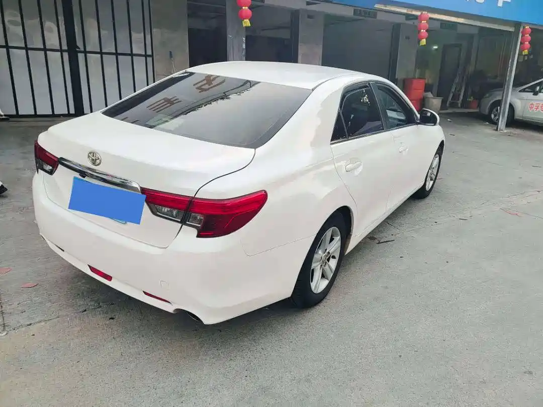 Toyota Reiz 2013 2.5S Elite Edition фото 3