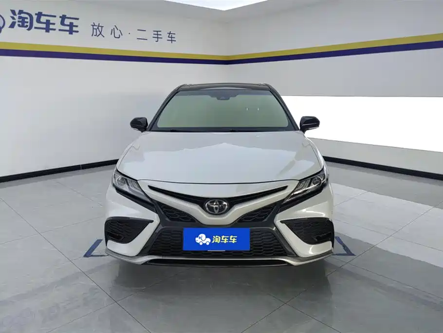 Toyota Camry 2021 2.5S Feng Shang Edition фото 2