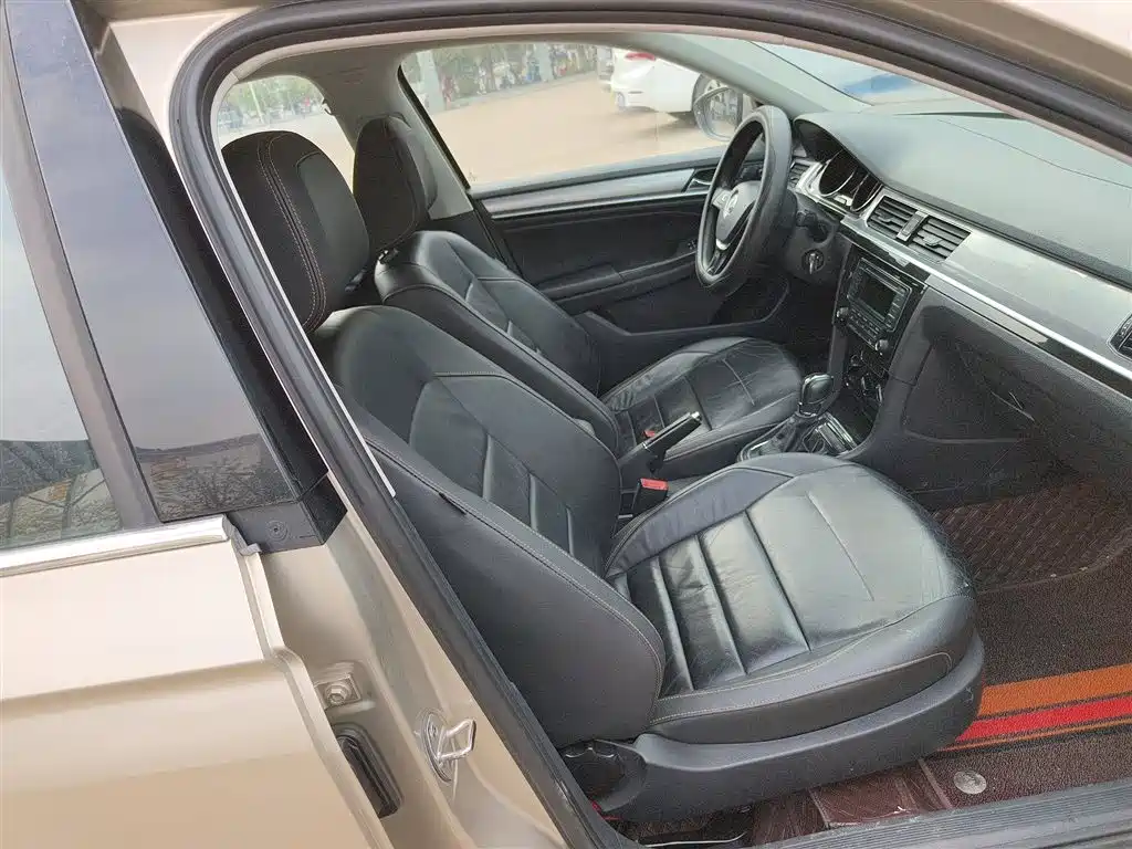 Volkswagen Bora 2018 1.5L Automatic Comfort фото 25