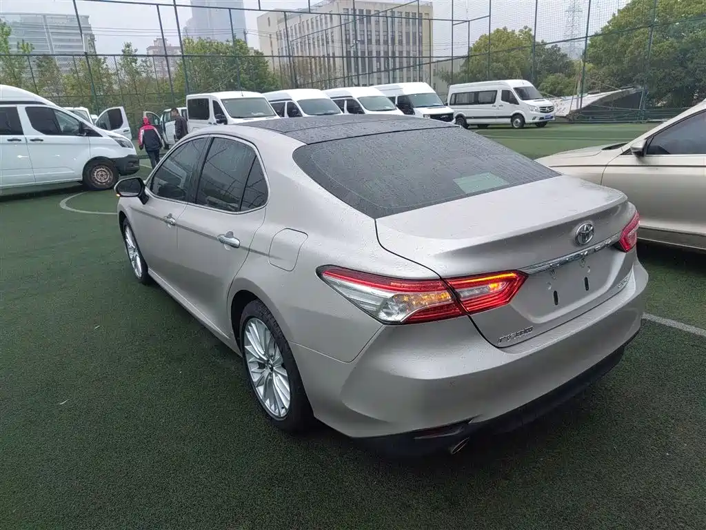 Toyota Camry 2019 2.5G Luxury Edition China VI фото 23