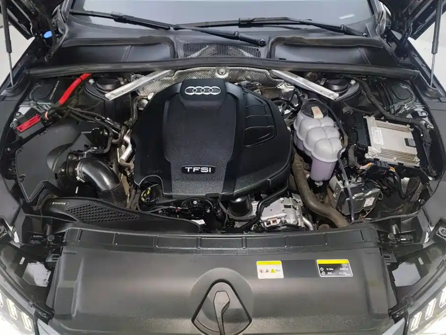 Audi A4L 2022 40 TFSI Luxury Dynamic фото 10