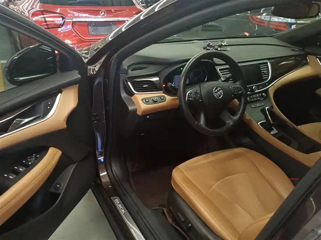 Buick LaCrosse 2018 Model 28T Elite Edition фото 16