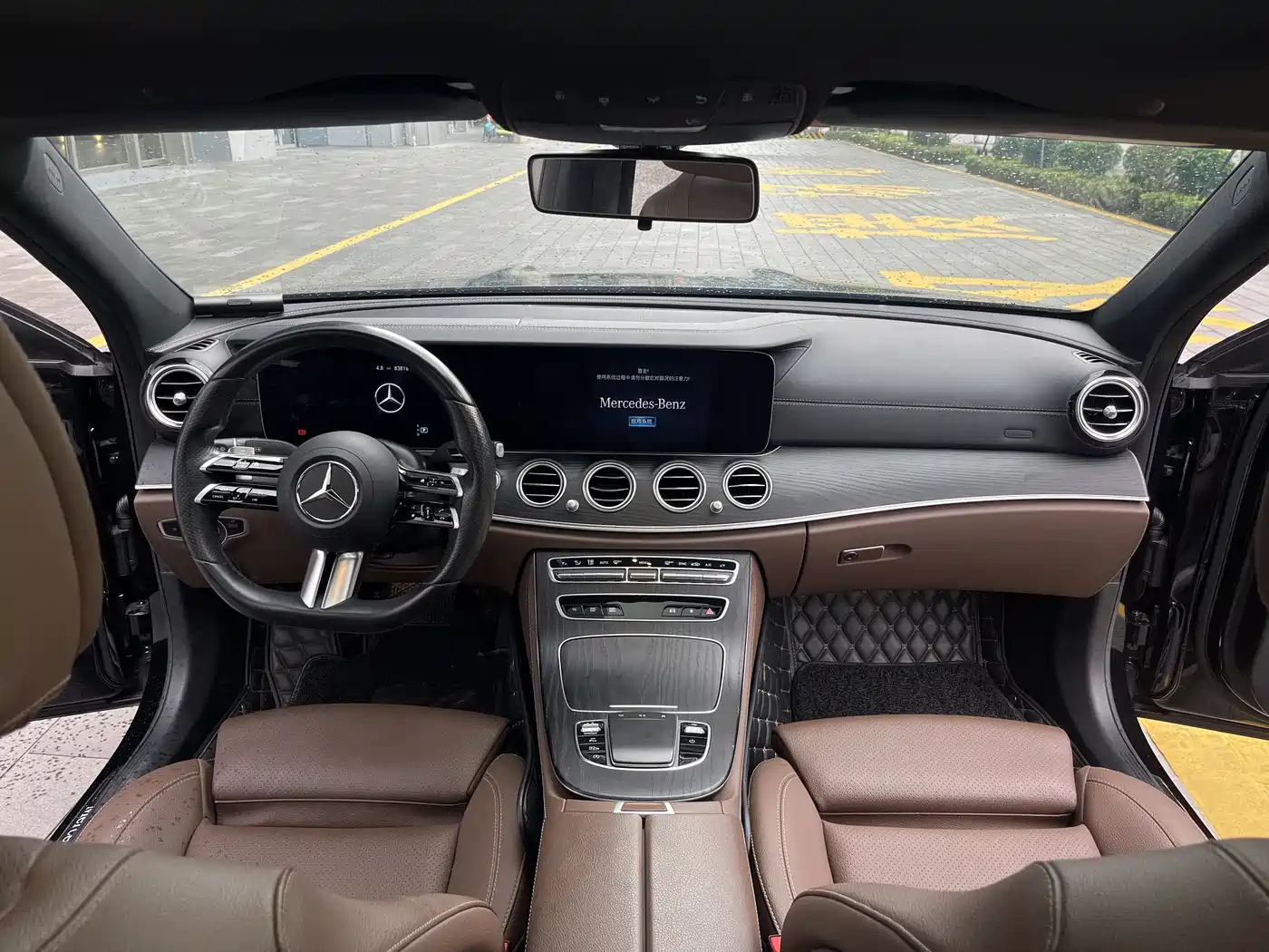MERCEDES-BENZ E-CLASS