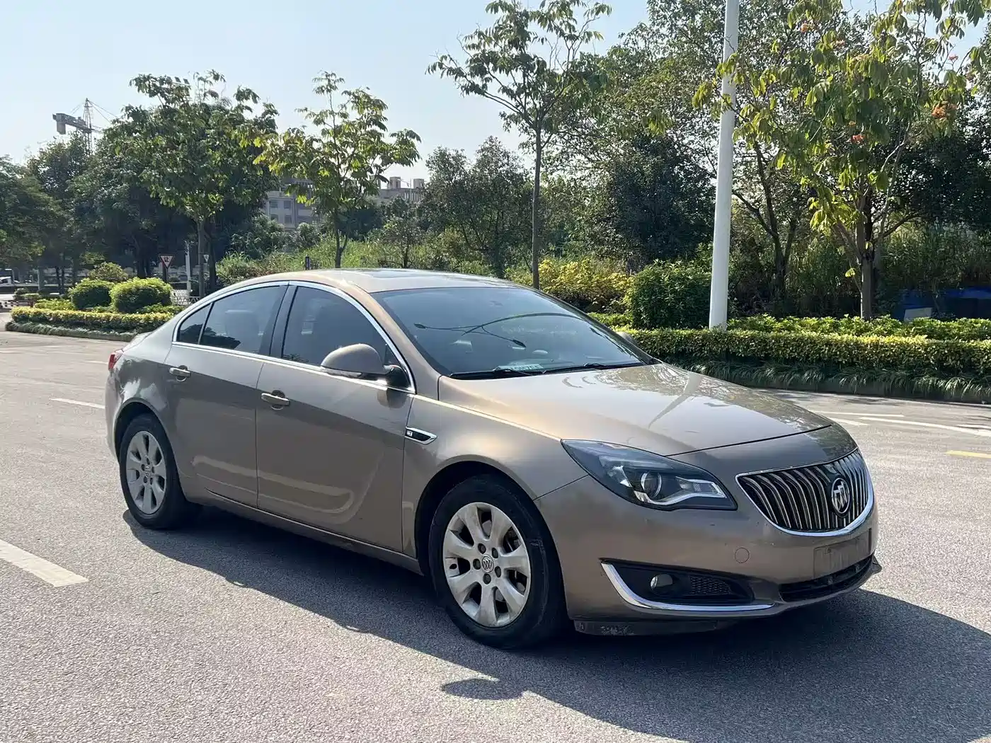 Buick Regal 2015 1.6T Leading Tech Edition фото 3