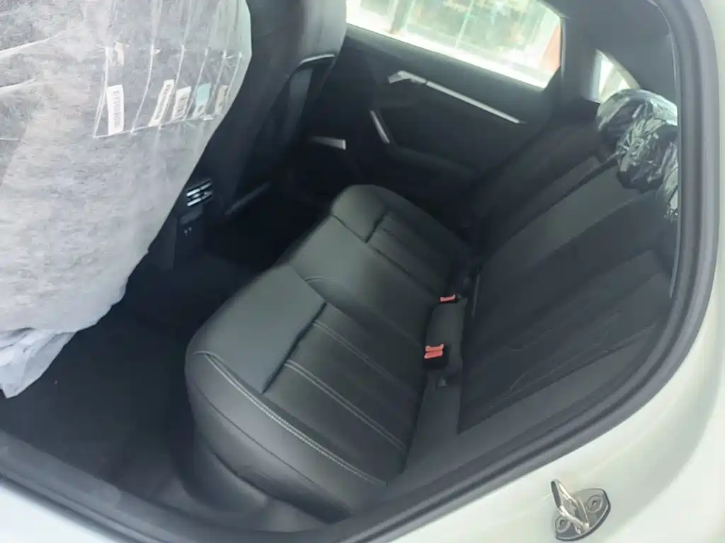 Audi A3 2026 2025 Facelift A3L Limousine 35TFSI Flying Joy Edition