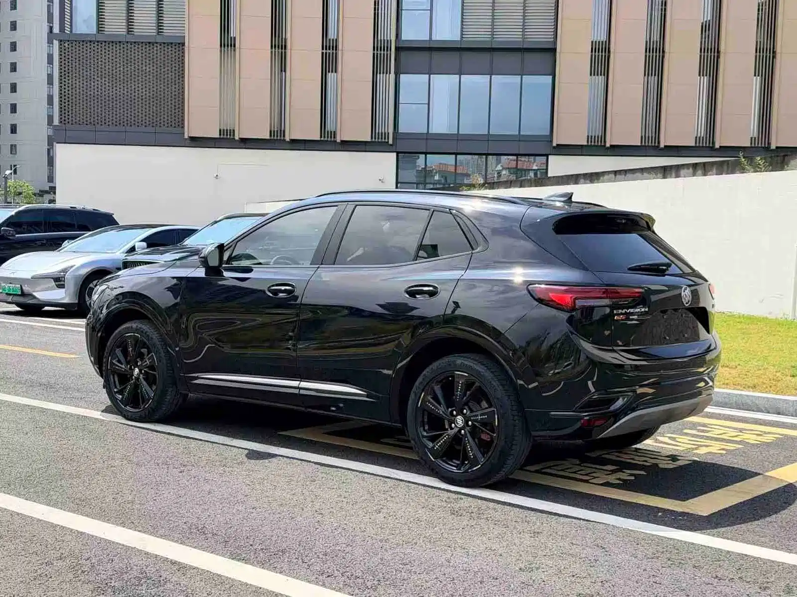 صورة 7 - Buick Envision S