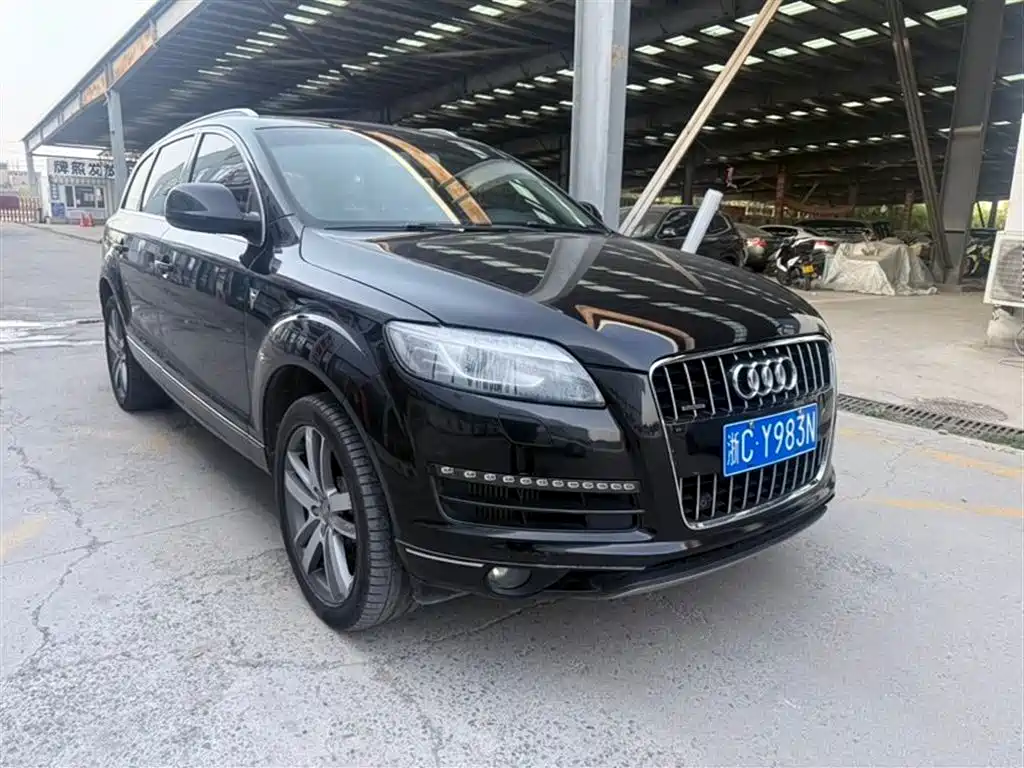 Audi Q7 2010 3.0 TDI quattro Leading Model фото 3