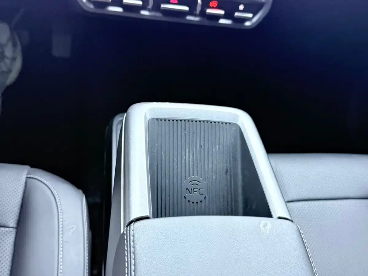 iCAR V23 2025