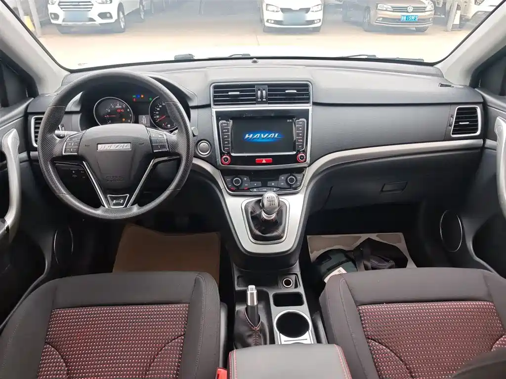 Haval M6 2019 1.5T Manual 2WD Urban Type China VI фото 6