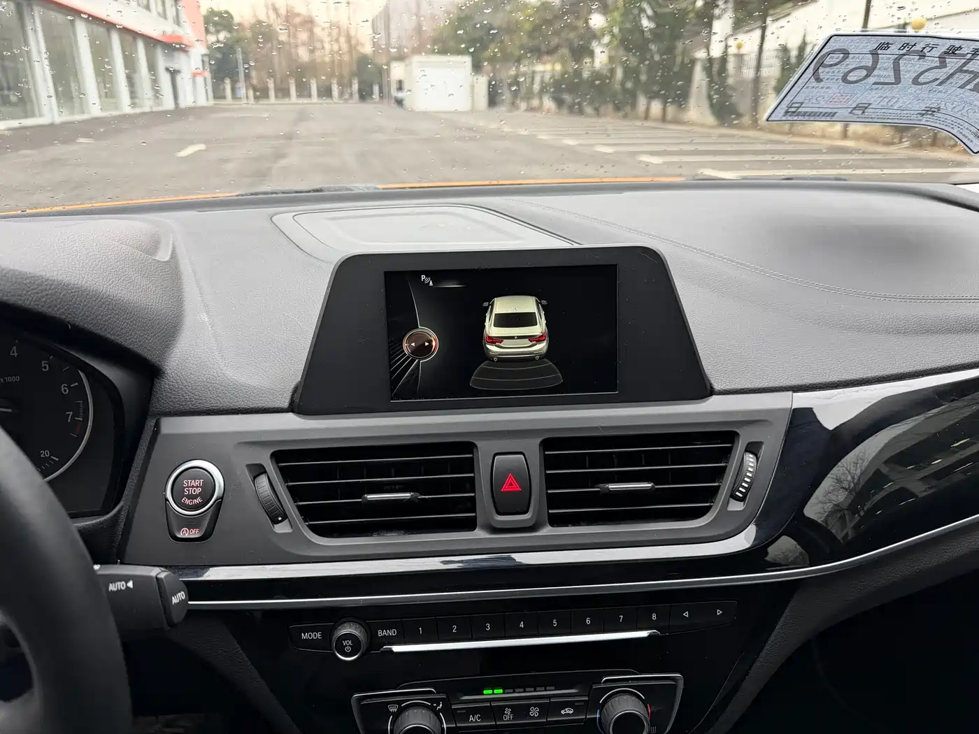 BMW 1 Series 2017 118i Sport фото 30