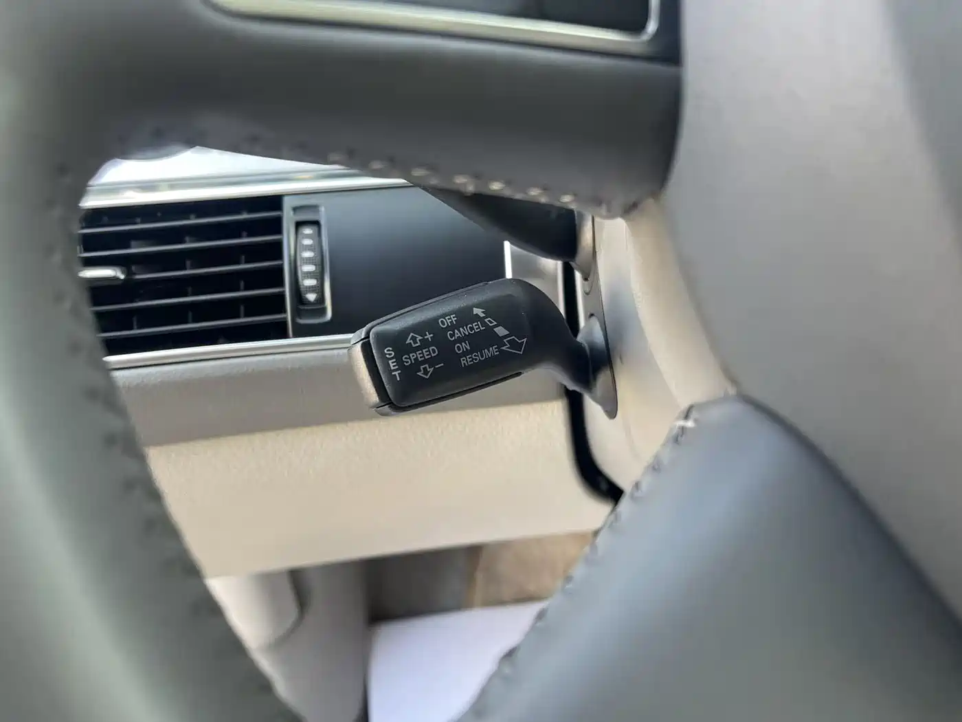 Audi A6L 2011 Model 2.0 TFSI Auto Standard фото 20