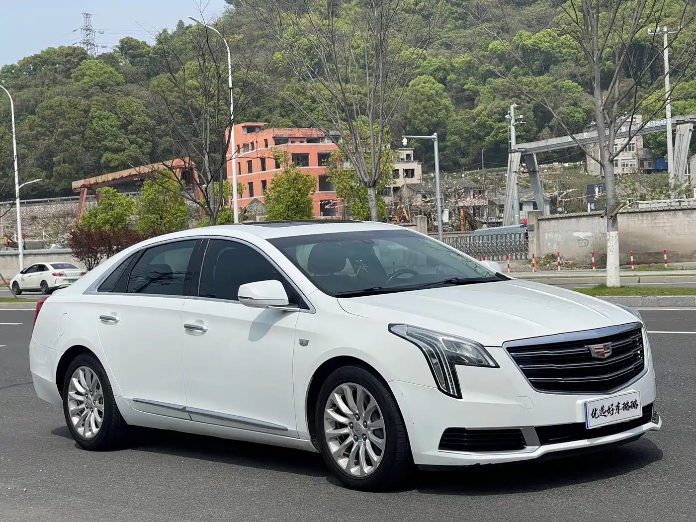Cadillac XTS 2018 28T Technology