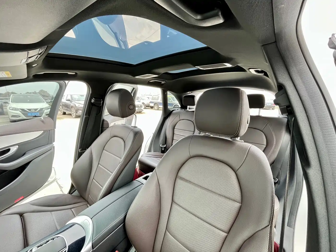 Mercedes-Benz GLC 2020 Facelift GLC 260 L 4MATIC Dynamic фото 9